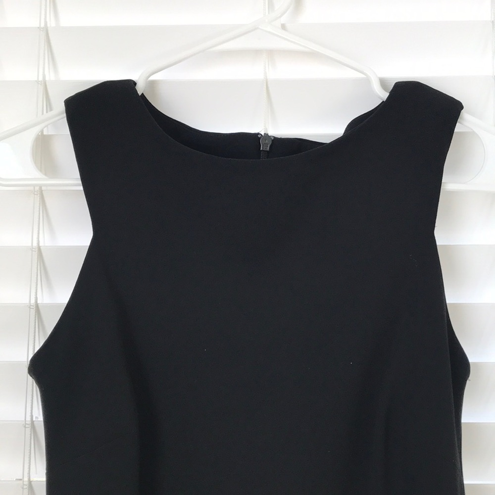 Black Dress - Picture 3 of 4